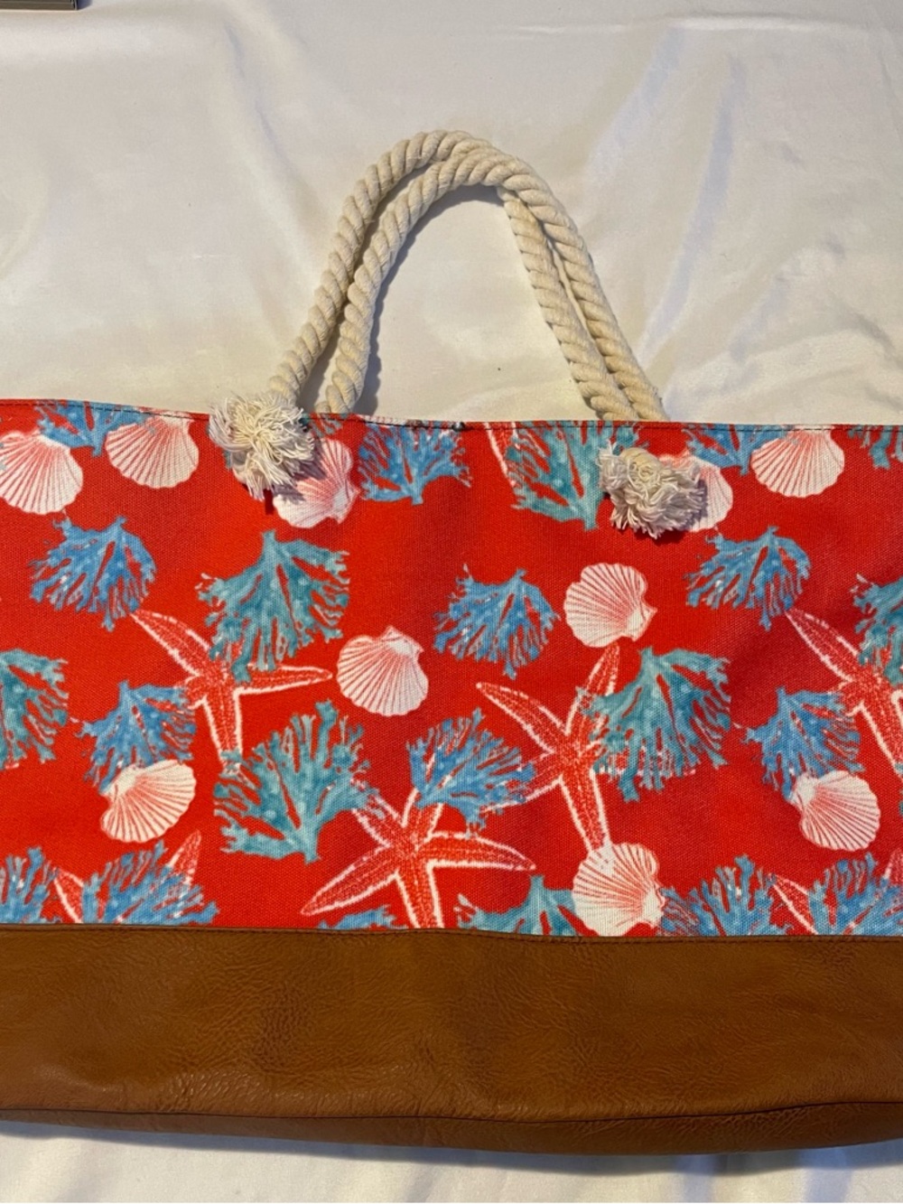 Under One Sky Beach Tote  Bag With Rope Straps 20x13x5” Faux Leather No Stains